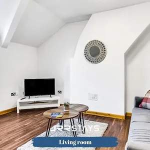- Quirky 1 Bedroom, Sleeps 3, Wi-fi - Jrr Cardiff